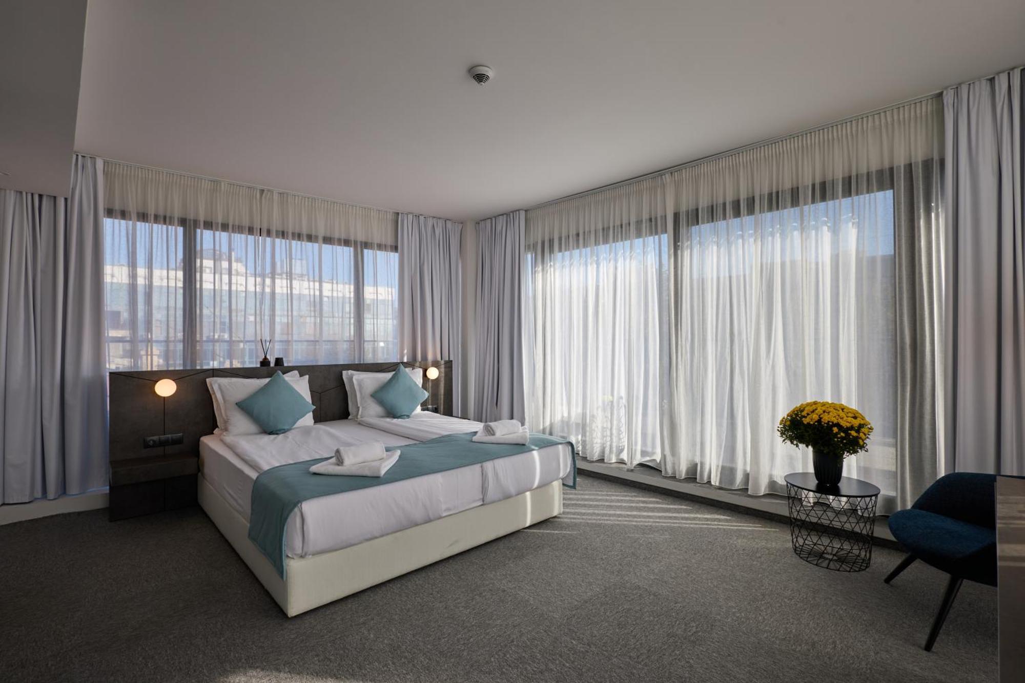 Bizarre Boutique Hotel Varna Extérieur photo